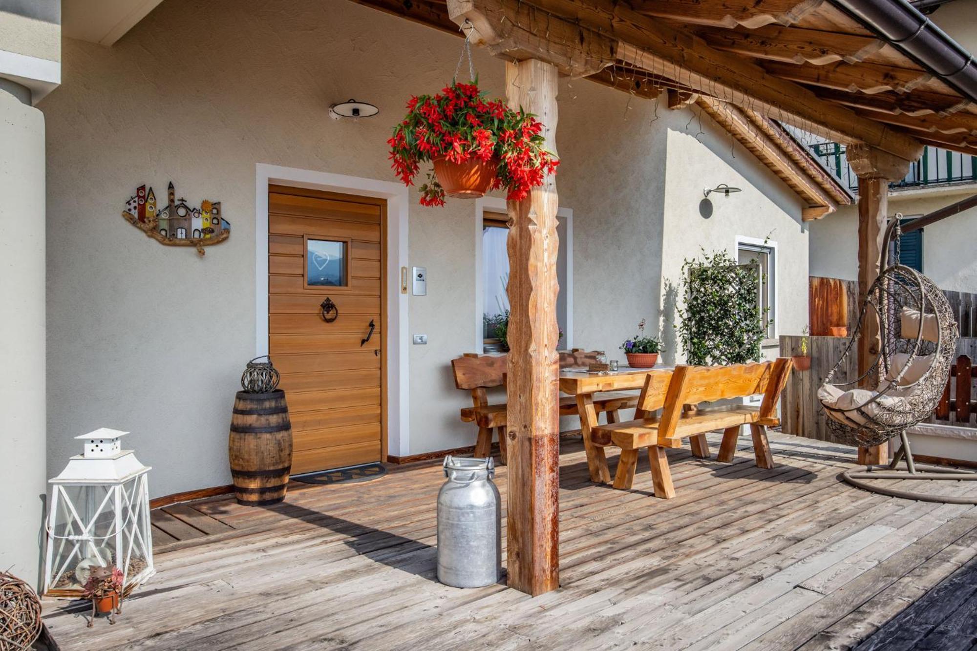 Horse House Bed & Breakfast Romallo Eksteriør bilde